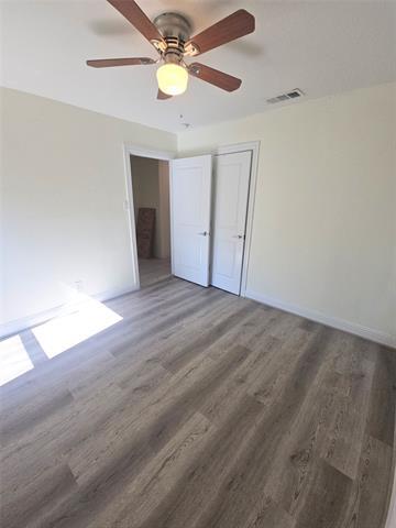 Building Photo - 2540 Thannisch Ave