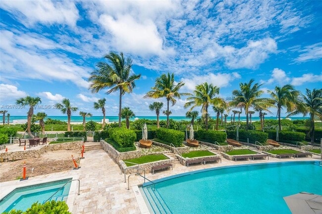 Building Photo - 5875 Collins Ave