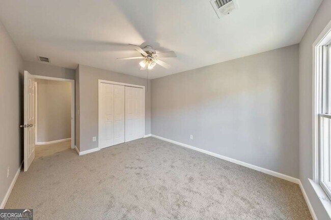 Building Photo - 4804 Thicket Path NW