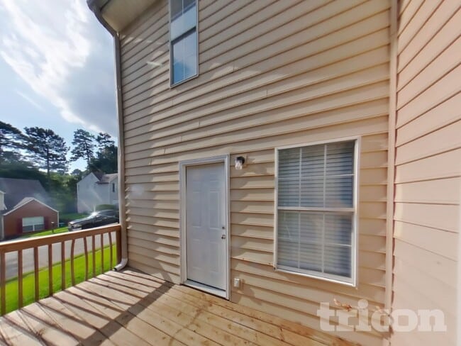 Building Photo - 6591 Anson Ct