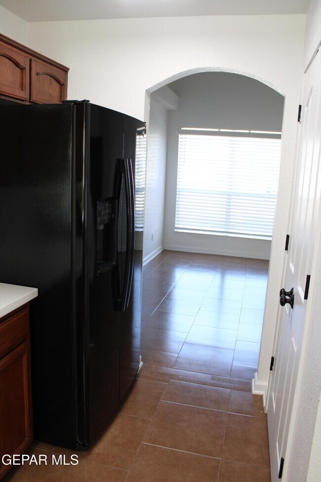 Building Photo - 12516 Twin Leaf Dr