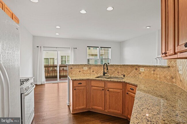 Building Photo - 46223 Wales Terrace