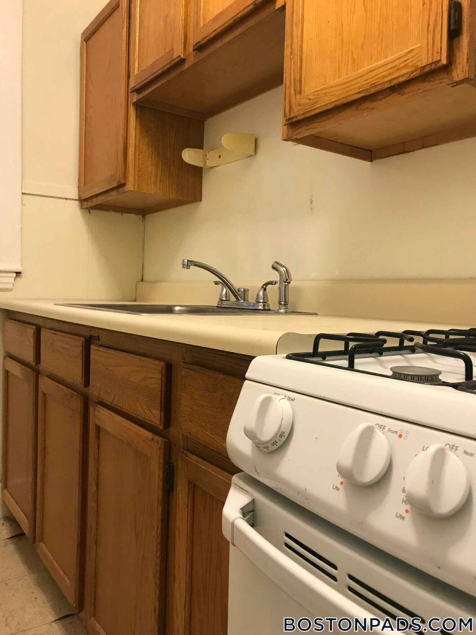 Building Photo - 163 Summer St