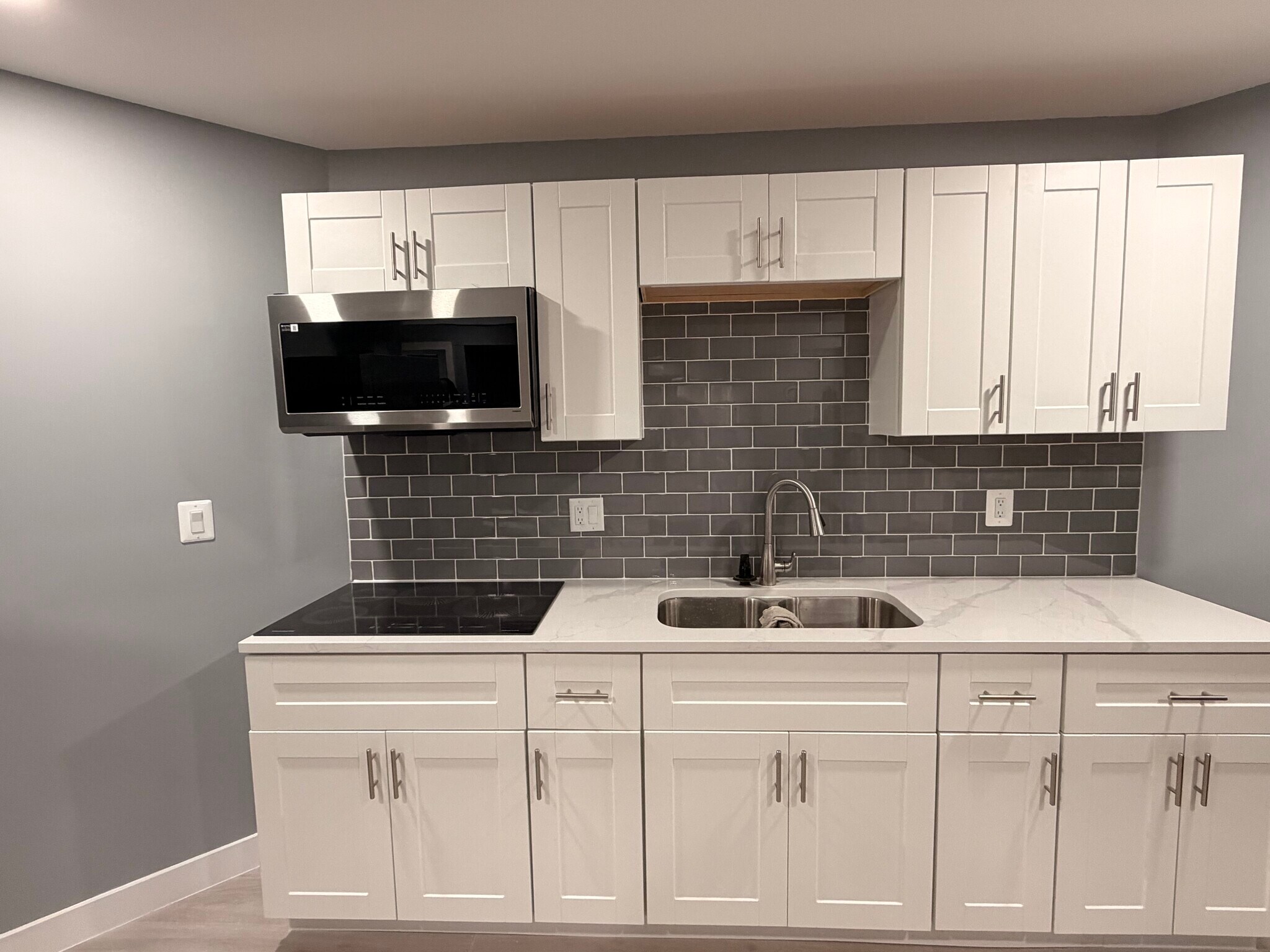 Building Photo - 5001 Edenvale Ct