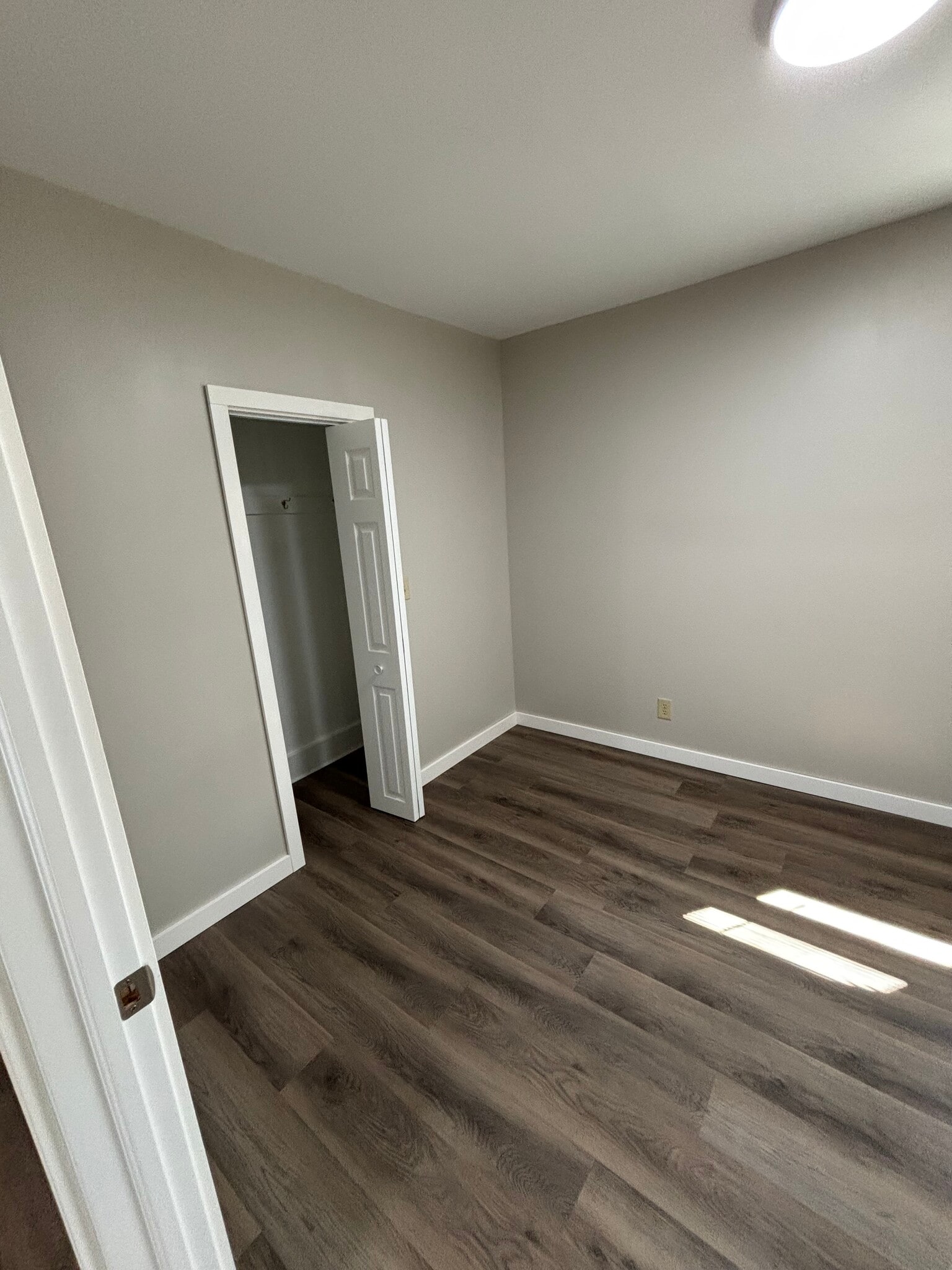 Building Photo - 892 Bartlett Rd