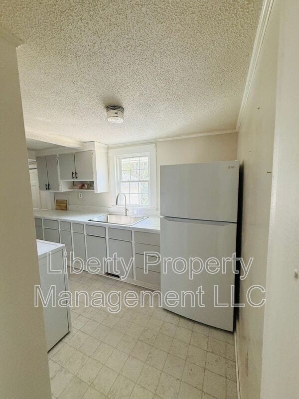 Building Photo - 205 East E Street