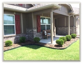 Building Photo - 3 Bed | 2 Bath | Tulsa | 1,560 sqft