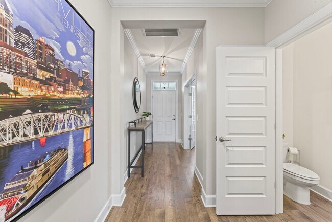 Building Photo - **LIKE-NEW UPGRADED HOME WITH FENCED YARD ...