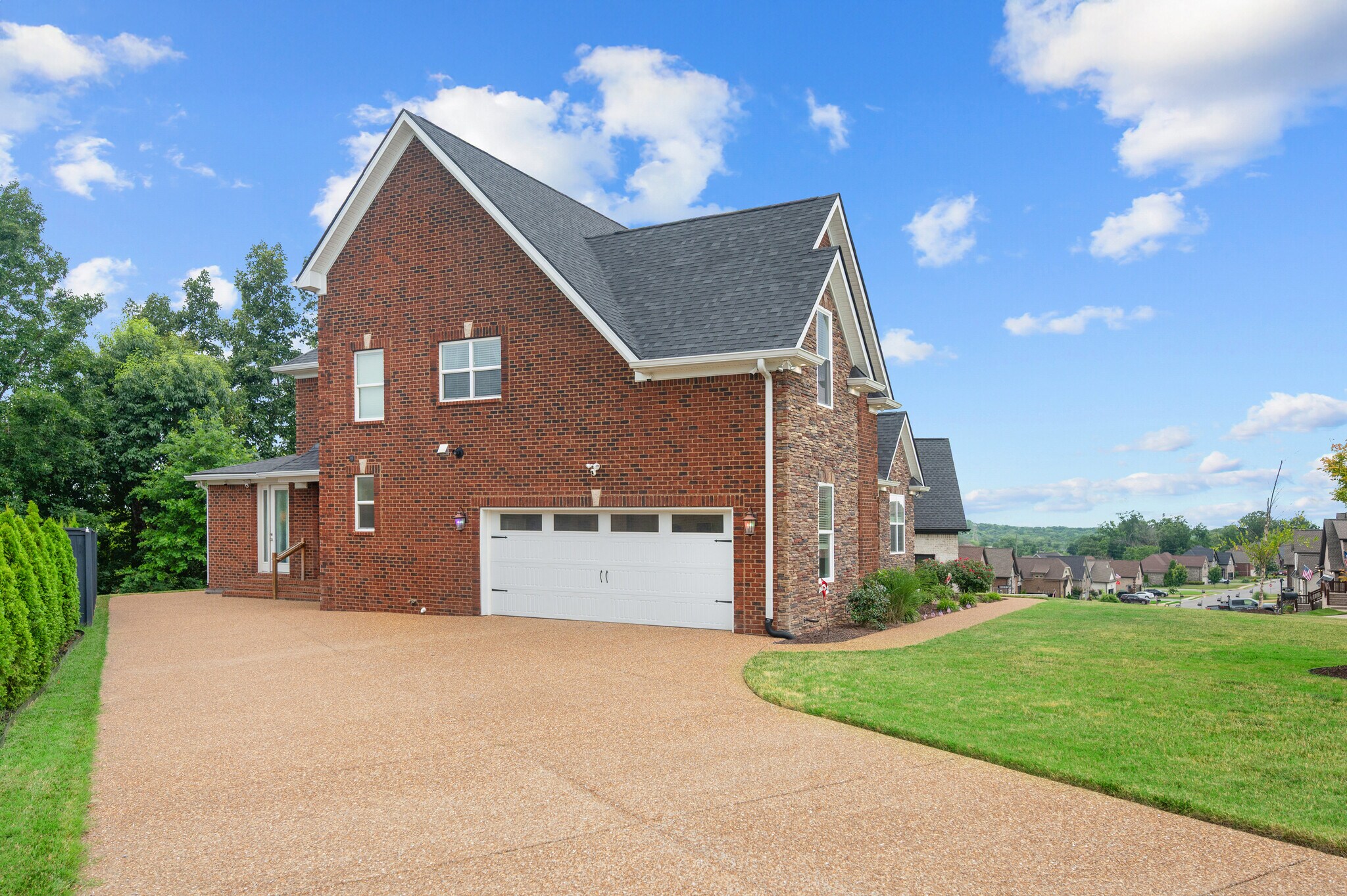 Building Photo - 1136 Secretariat Dr