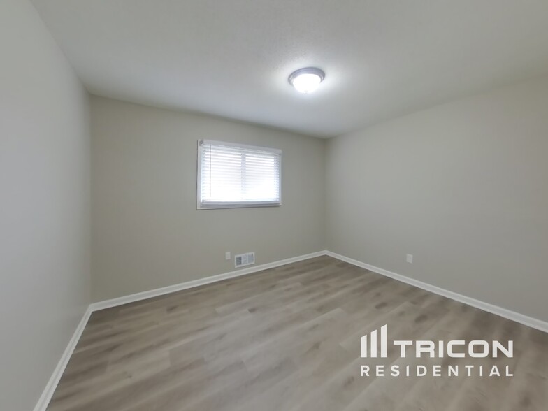 Building Photo - 409 Harold Dr