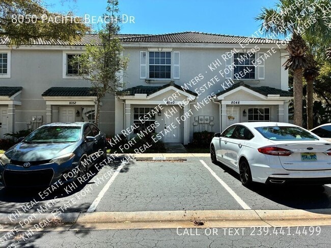 Building Photo - 8050 Pacific Beach Dr