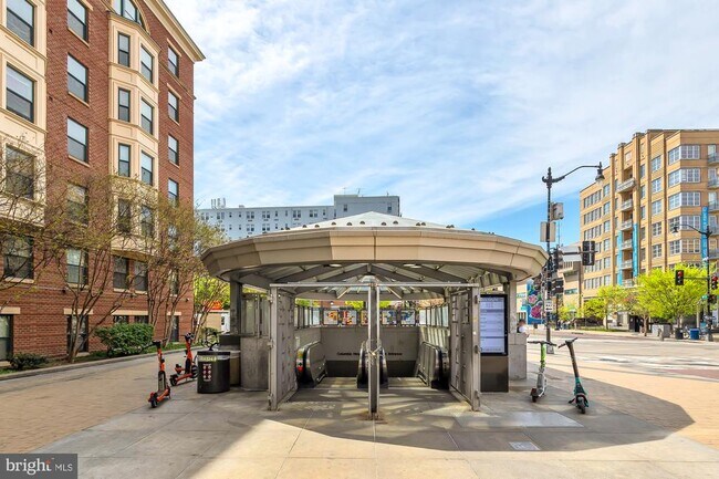 Building Photo - 3620 13th St NW