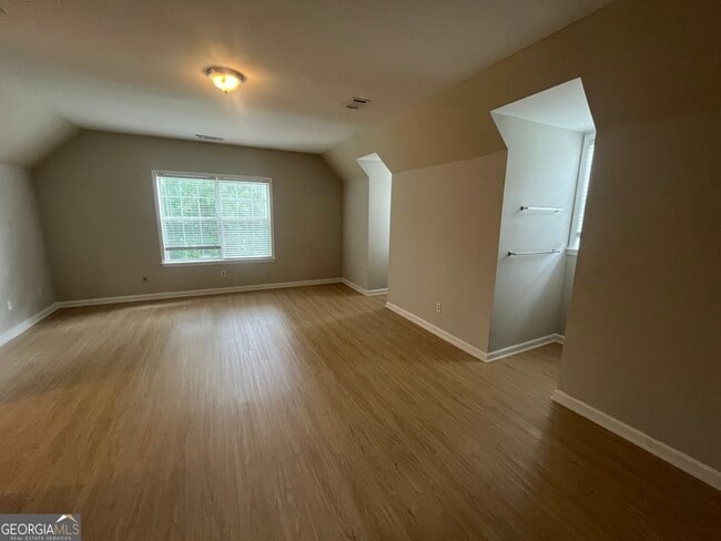 Building Photo - 3818 Elaine Ct