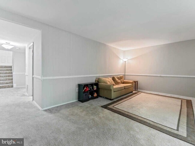 Building Photo - 8956 Skyrock Ct