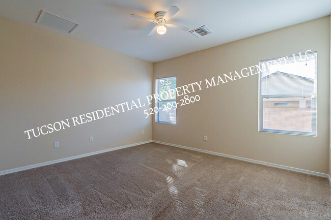 Building Photo - 6070 Wych Elm Pl