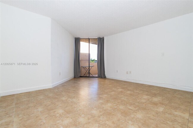 Building Photo - 10500 SW 108th Ave