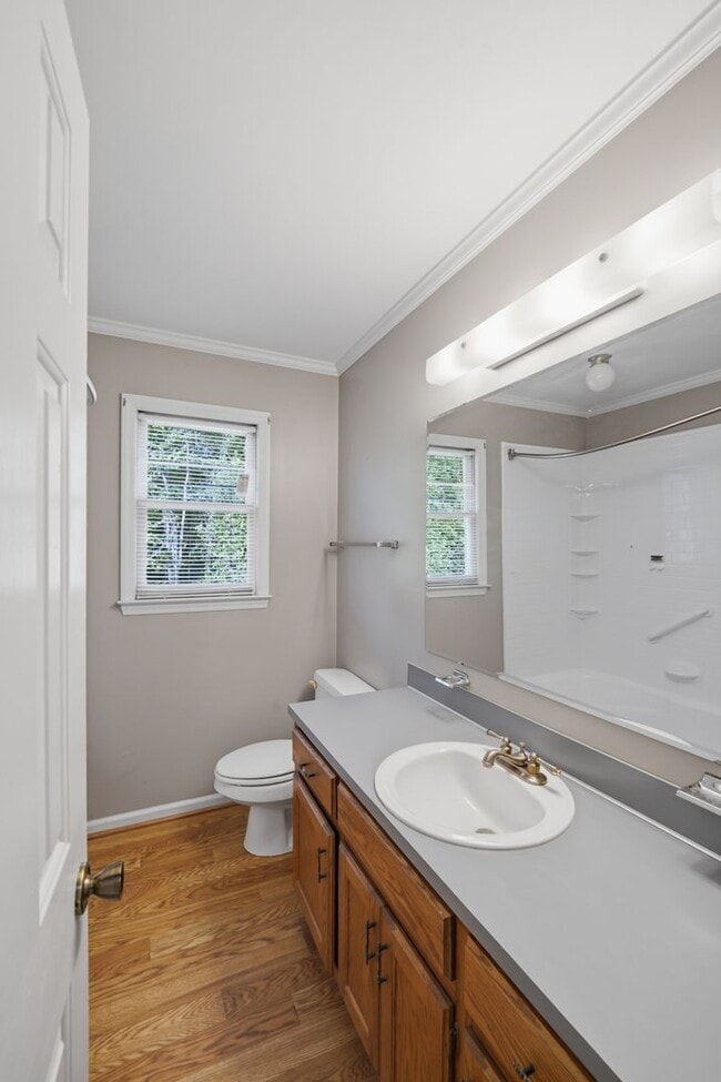Building Photo - Spacious 4BR with Beautiful Backyard Retreat!