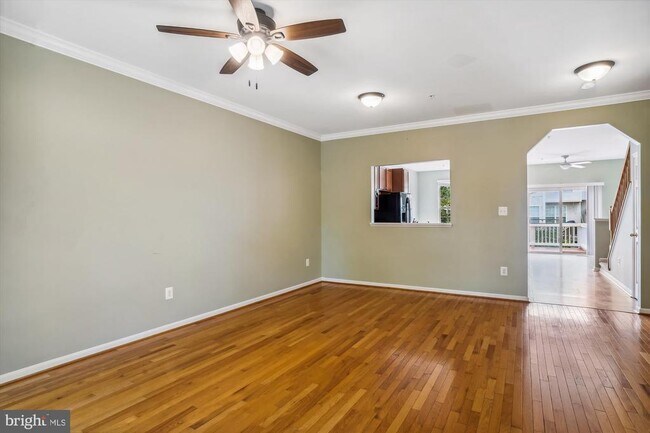 Building Photo - 152 Fieldstone Ct