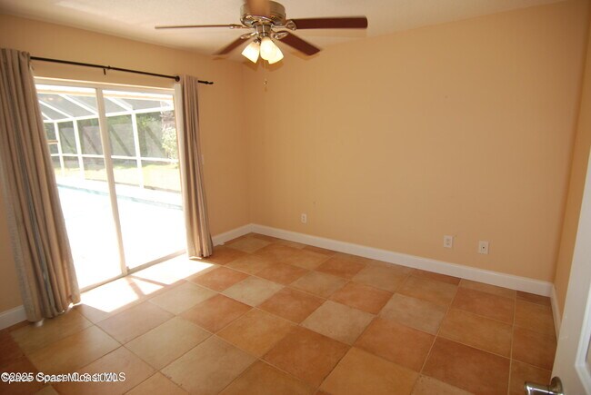 Building Photo - 2372 Windham Dr