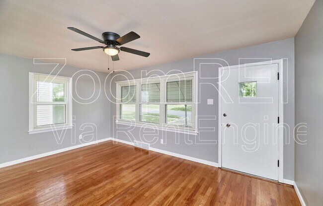 Building Photo - 3608 St Cosmas Ln