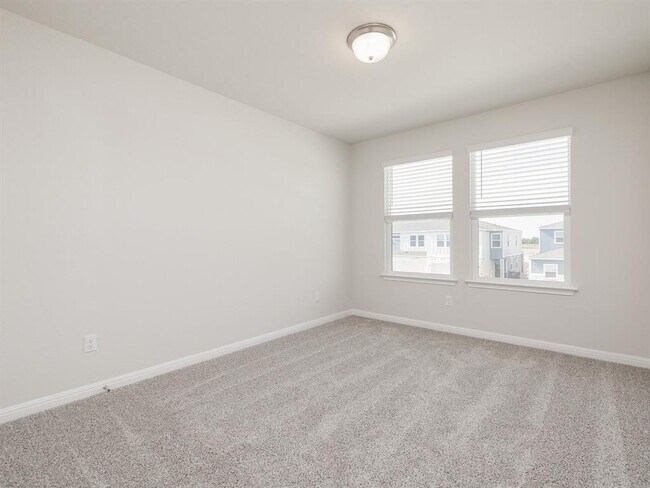 Building Photo - 105 Texas Agate Dr