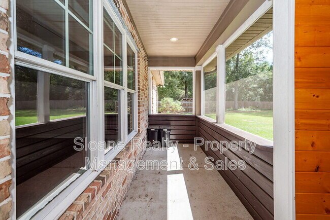 Building Photo - 5751 Old Jacksonboro Rd