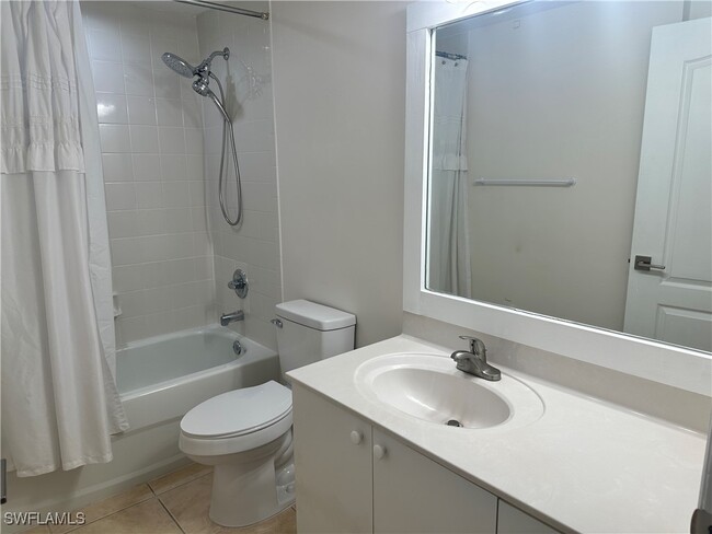 Building Photo - 7818 Great Heron Way