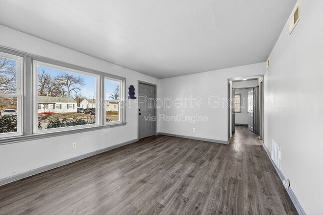 Building Photo - 4508 Ashby Rd