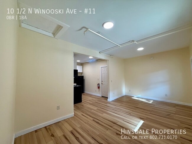 Building Photo - 10 1/2 N Winooski Ave-#11