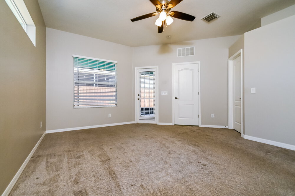 Building Photo - 502 Laguna Mill Dr