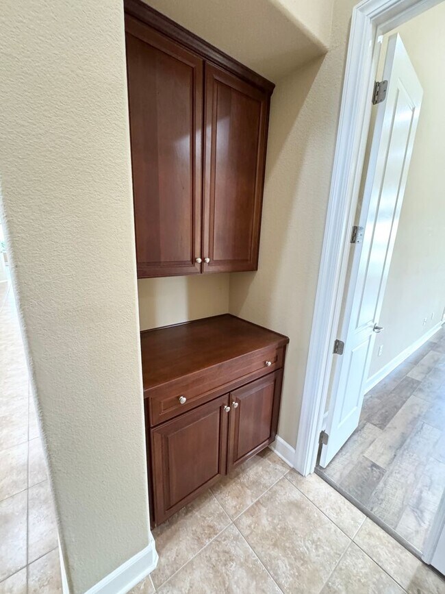 Building Photo - Sun City Lincoln Hills Active Adult Community Three Bedroom Three Car Garage SEE VIDEO