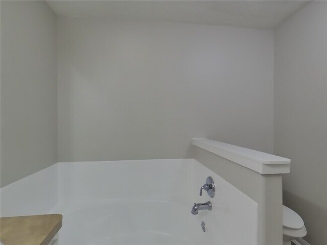 Building Photo - 224 Kellyn Ct