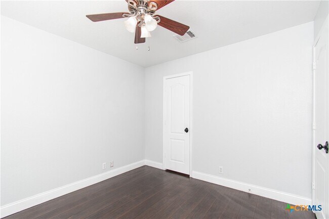 Building Photo - 283 Cordero Dr