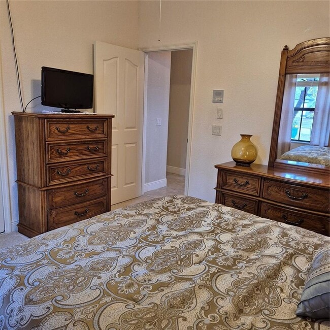 Building Photo - **ROTONDA WEST, 3/2/2, POOL HOME**