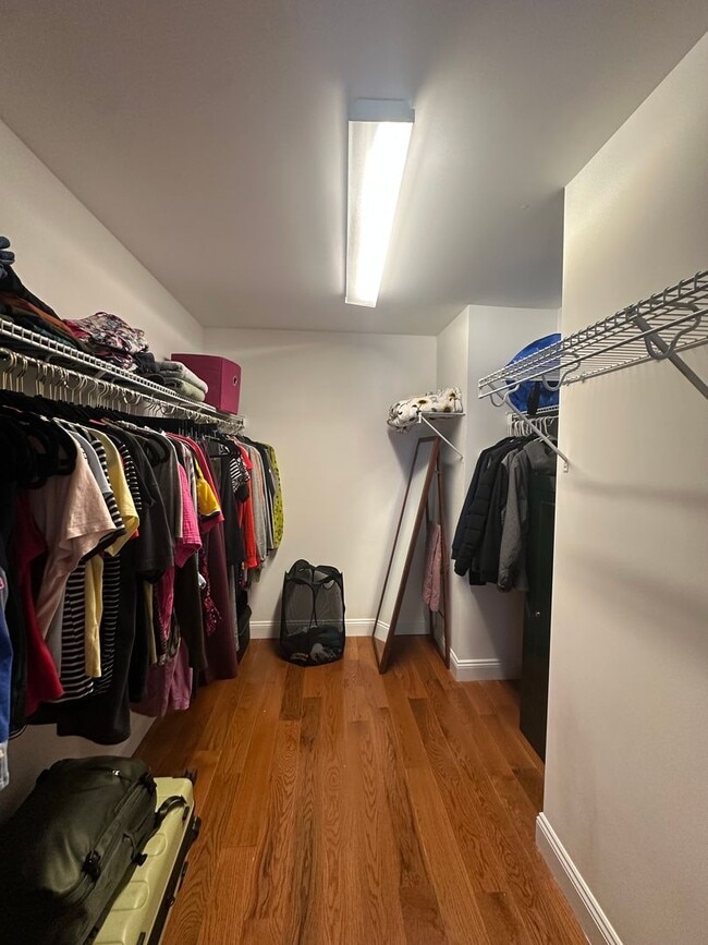 Building Photo - 509 Blue Angel Ct