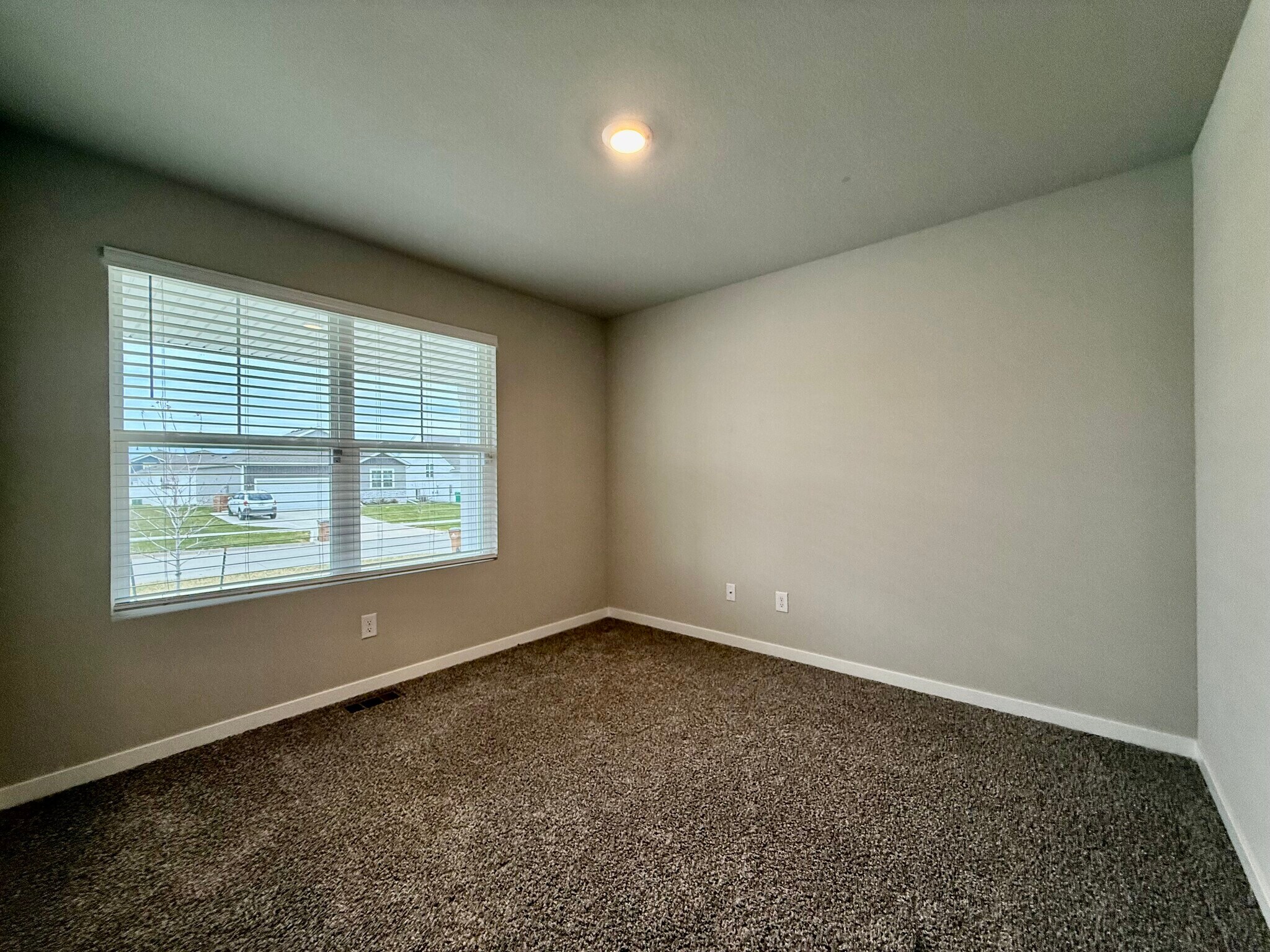 Building Photo - 10436 Southerwick Pl