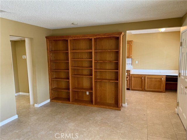 Building Photo - 2364 San Padre Ave
