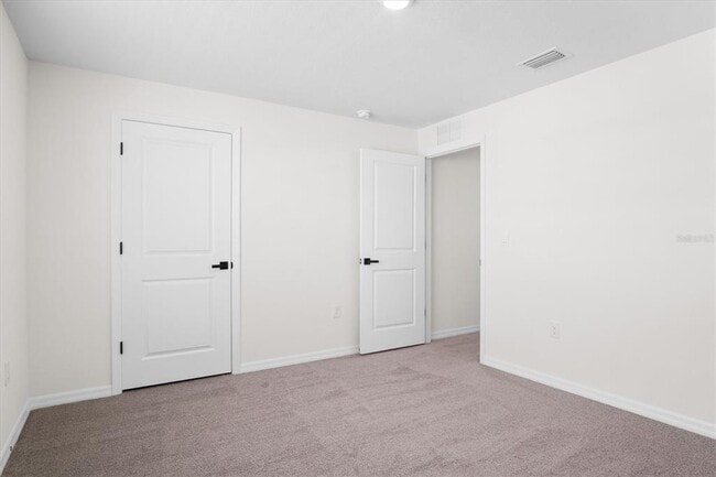 Building Photo - 8673 Triumph Cir