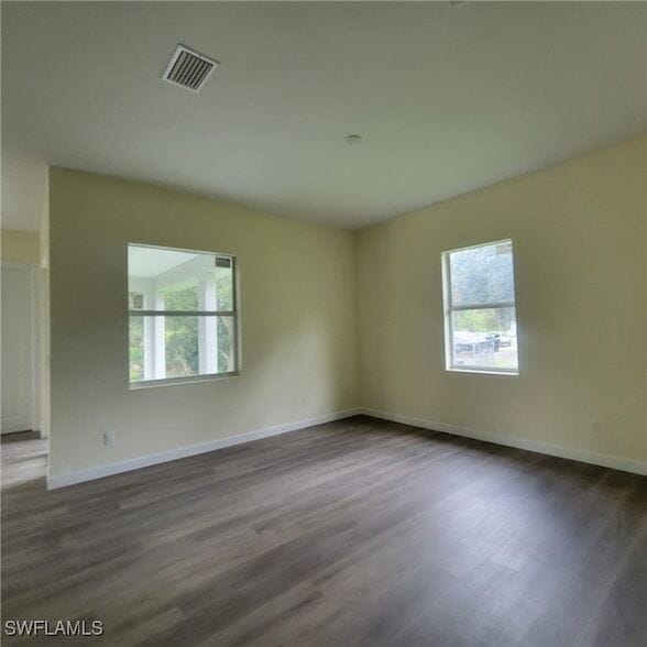 Building Photo - 1900 W 16th St