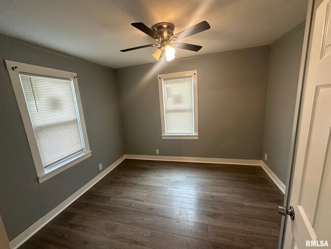 Building Photo - 1013 Mechanic St