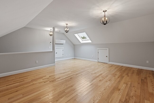 Building Photo - 129 Acton St