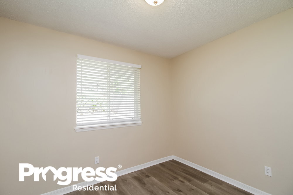 Building Photo - 1053 Brielle Ave