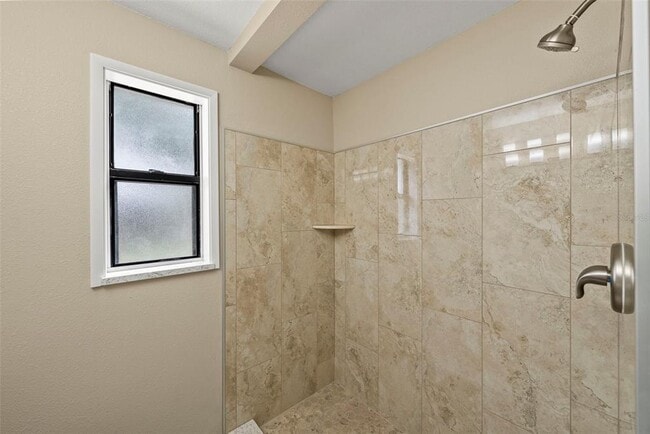 Building Photo - 1193 Bass Blvd