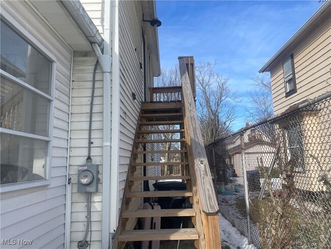 Building Photo - 1433 Kenmore Blvd