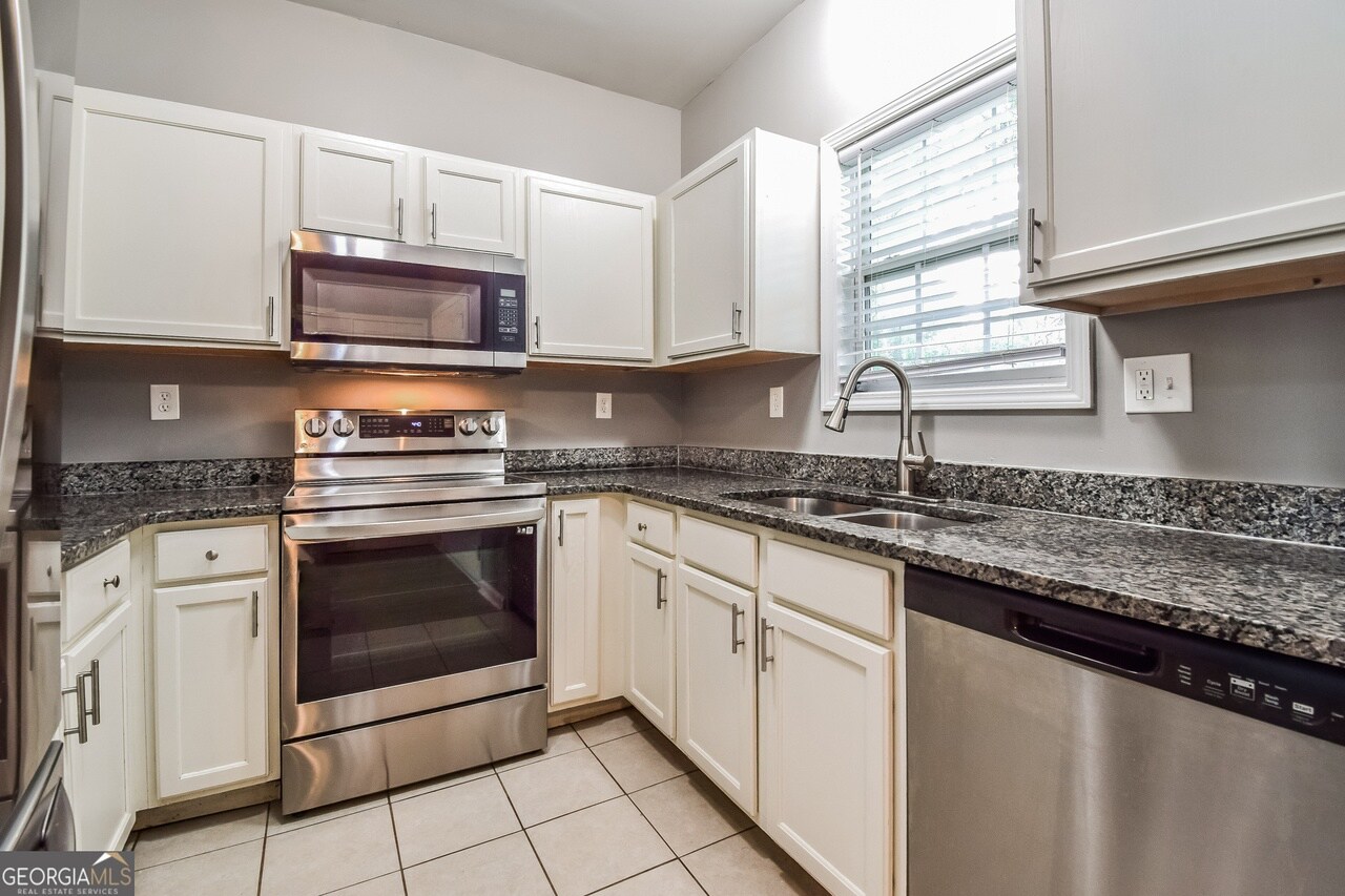 Building Photo - Room in Single Family Home on Etheridge Dr NW