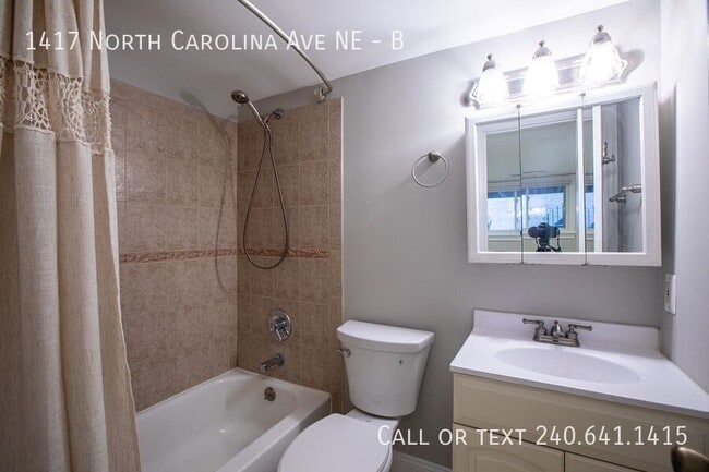 Building Photo - 1417 North Carolina Ave NE