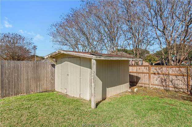 Building Photo - 3605 Vienna Dr