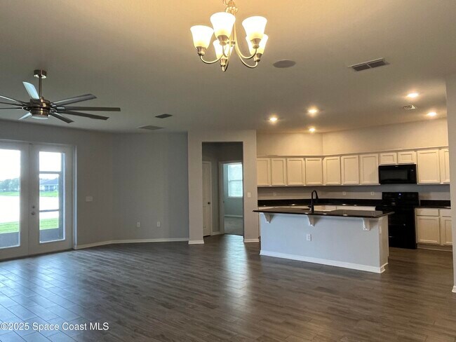 Building Photo - 1505 Potenza Dr