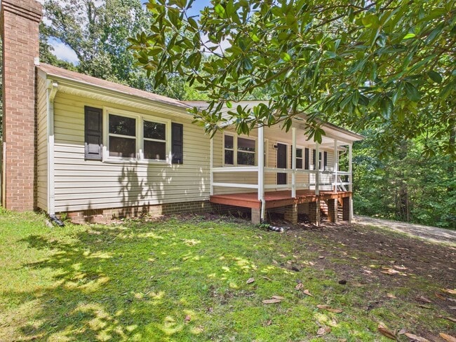 Building Photo - 3041 Clintwood Rd