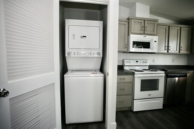 Building Photo - 1467 Star Valley Rd